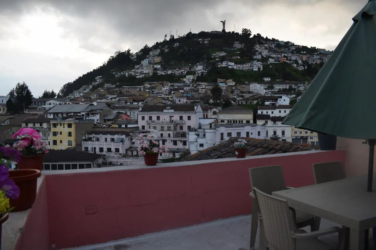 Casa Cumanda Bed & Breakfast Quito 0*,  Ecuador